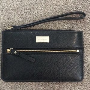 Kate Spade wristlet minimal use